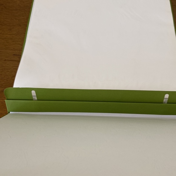 Extra Large Photo Album and Hibiscus Hawaii Gift Bag. - Picture 5 of 13